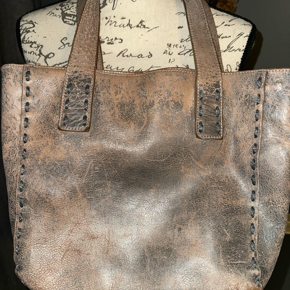 Bed Stu Stevie Distressed Brown Leather Tote Bag EUC - Picture 2 of 9